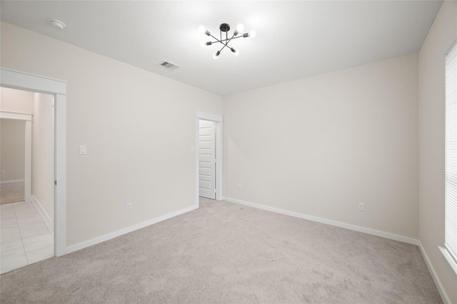 Spacious, unfurnished interior of a new home in , Porter (Image 36).