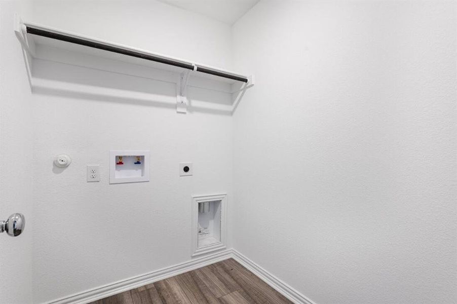 Spacious, unfurnished interior of a new home in River Ridge, Crandall (Image 20). Spacious, unfurnished interior of a new home in River Ridge, Crandall (Image 20).