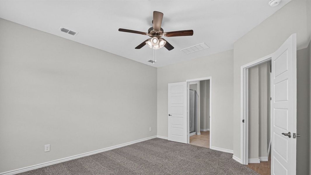 Representative unfurnished interior of a home built from the Rosemary by D.R. Horton in Lilybrooke at Legacy Hills, Celina (Image 10). Representative unfurnished interior of a home built from the Rosemary by D.R. Horton in Lilybrooke at Legacy Hills, Celina (Image 10).