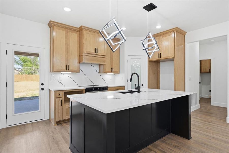 Furnished interior view inside a new home in , Bellmead (Image 4).