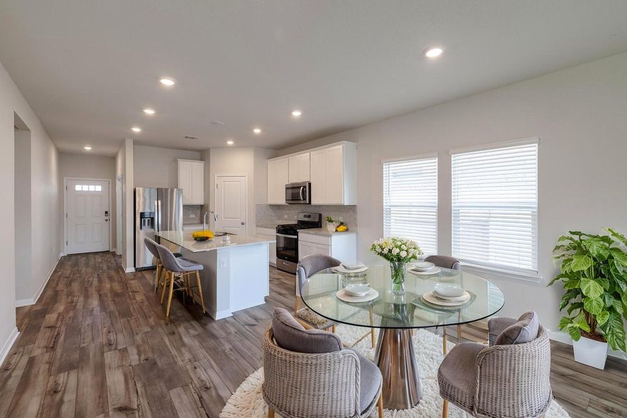 Virtually Staged Dining Area