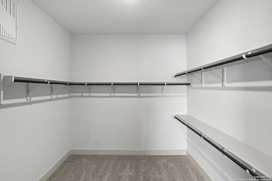 Furnished interior view inside a new home in Weltner Farms 60’s, New Braunfels (Image 13).