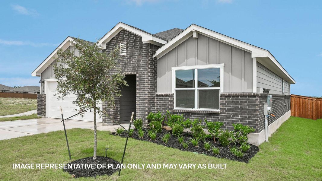 Front exterior of a new home in Thunder Rock, Marble Falls, TX, highlighting curb appeal (Image 2). Front exterior of a new home in Thunder Rock, Marble Falls, TX, highlighting curb appeal (Image 2).