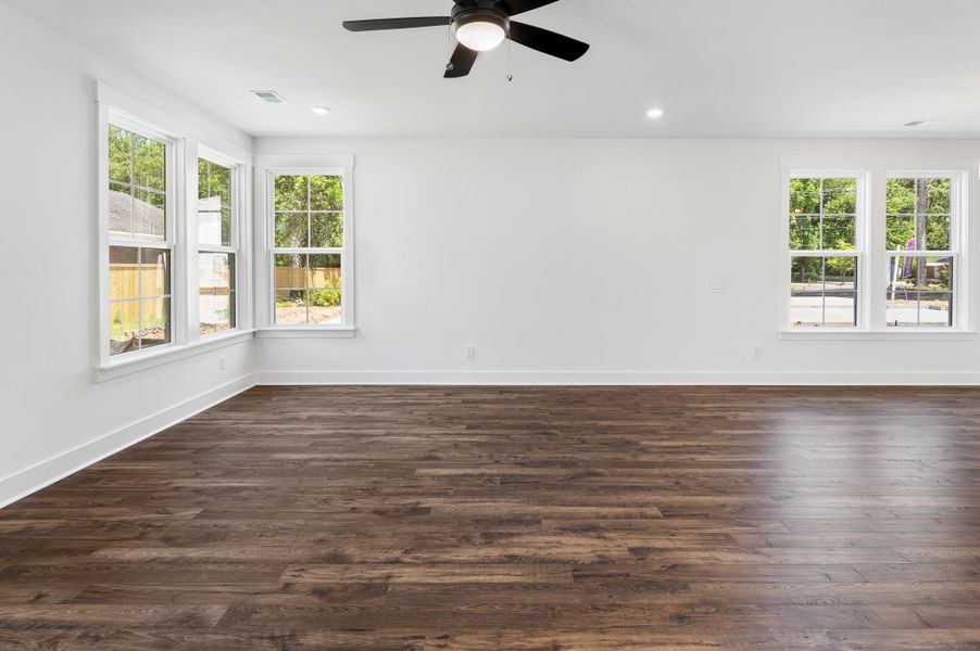 Spacious, unfurnished interior of a new home in Indigo Place, North Charleston (Image 28).