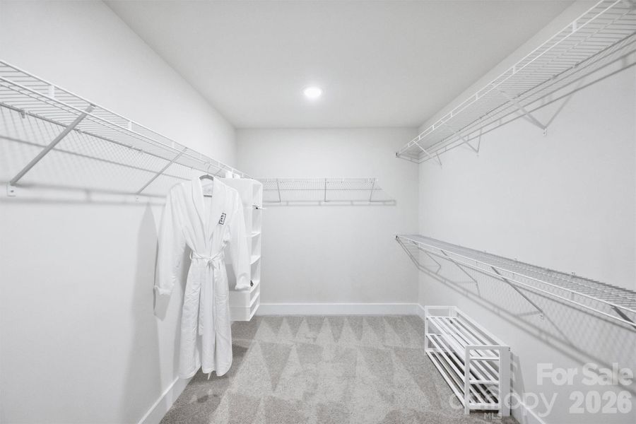 Spacious, unfurnished interior of a new home in , Charlotte (Image 23).