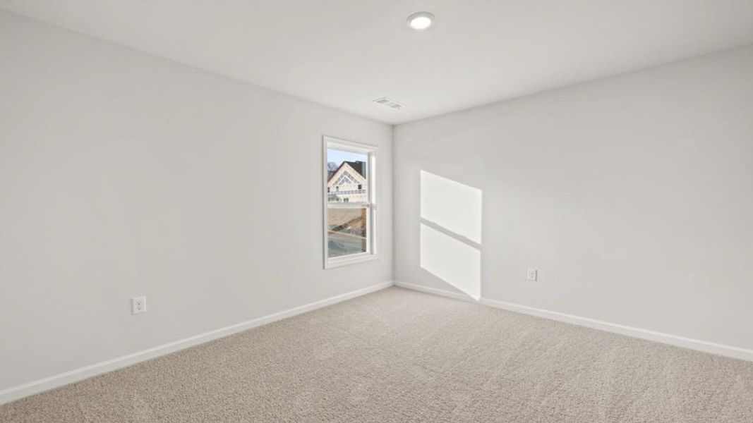 Spacious, unfurnished interior of a new home in Thalley Creek Estates, Cumming (Image 29).