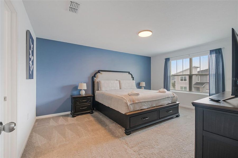 Furnished interior view inside a new home in , Kissimmee (Image 34).