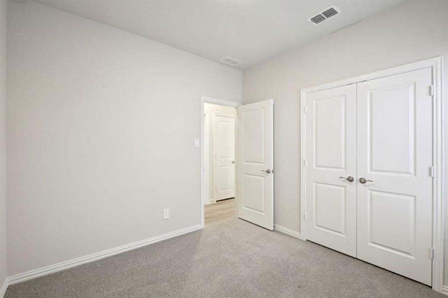 Spacious, unfurnished interior of a new home in Eastridge - Spring Series, McKinney (Image 30). Spacious, unfurnished interior of a new home in Eastridge - Spring Series, McKinney (Image 30).