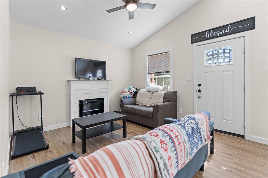 Furnished interior view inside a new home in , Granbury (Image 8).