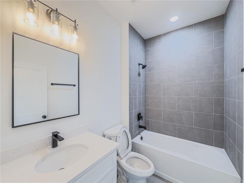 Furnished interior view inside a new home in , Ocala (Image 4).