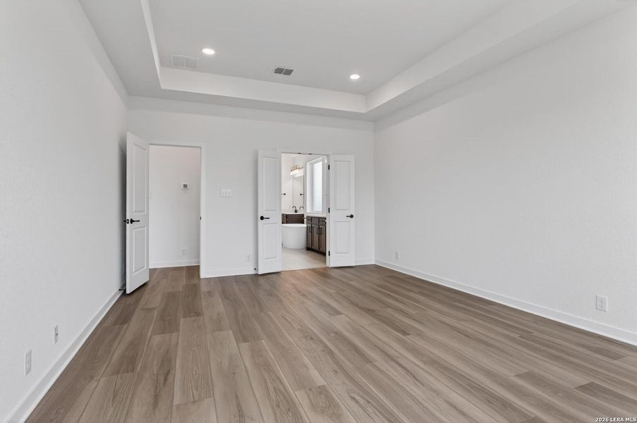 Spacious, unfurnished interior of a new home in Saddlebrook Ranch, Schertz (Image 30).