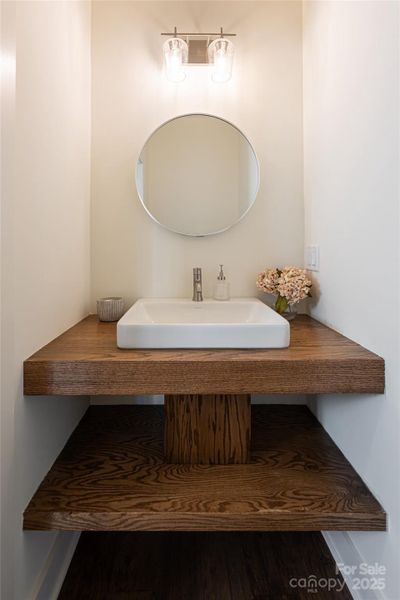 Powder Bath - similar