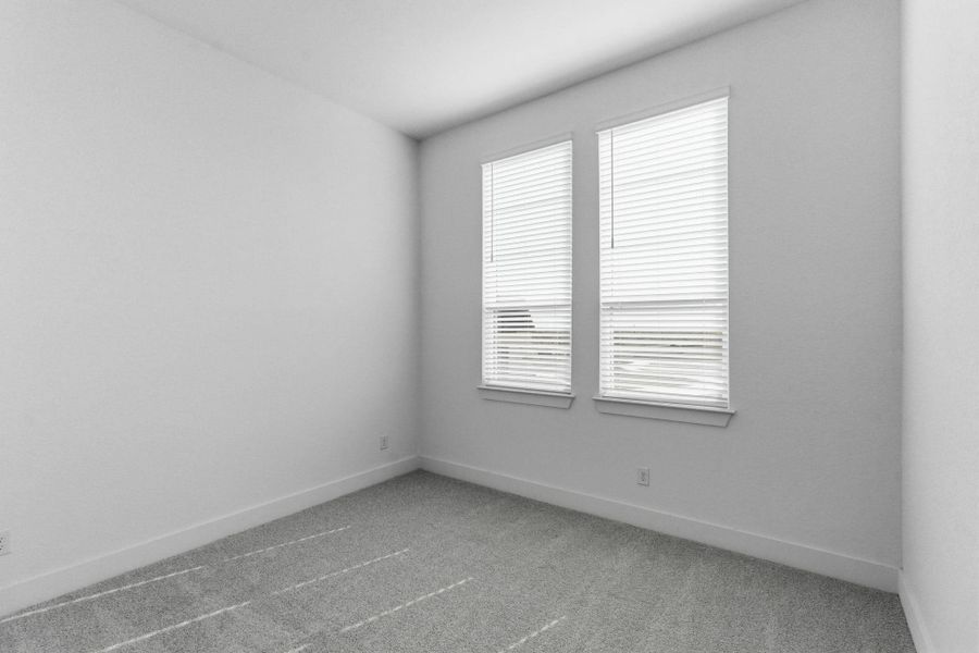 Spacious, unfurnished interior of a new home in Sienna Lakes, San Antonio (Image 19). Spacious, unfurnished interior of a new home in Sienna Lakes, San Antonio (Image 19).
