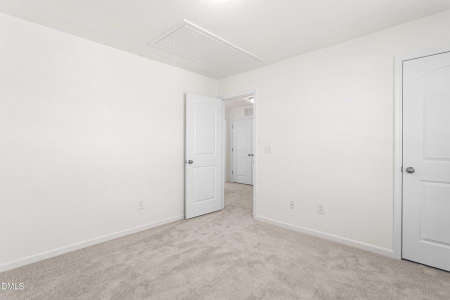 1061 Thicket Drive-25