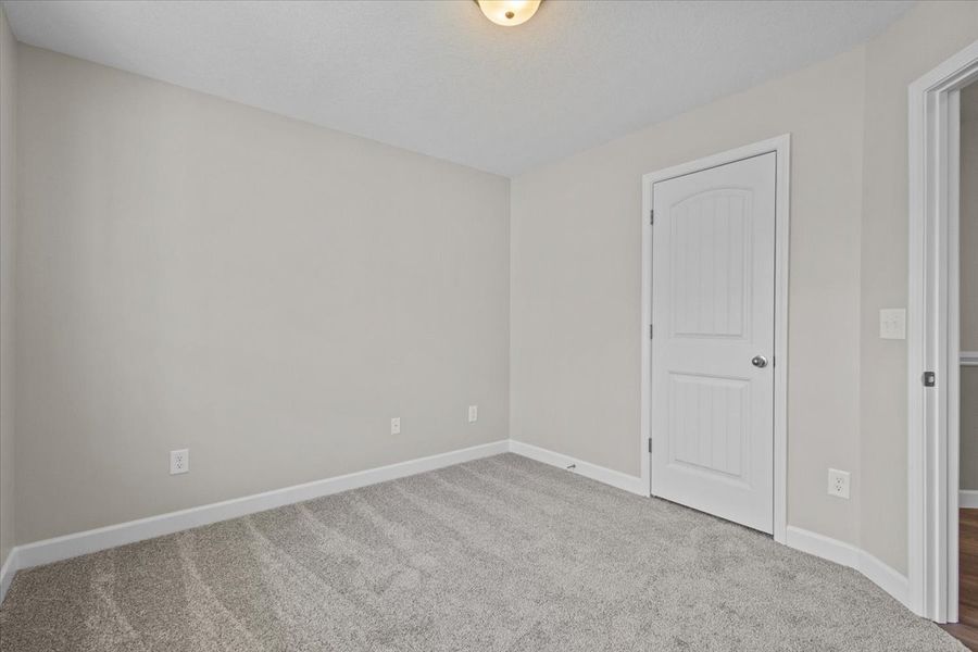 Representative unfurnished interior of a home built from the Brentwood by Enchanted Homes in Lonesome Dove, San Antonio (Image 34).