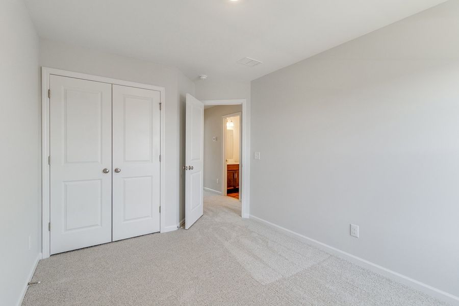 Spacious, unfurnished interior of a new home in Astoria, Columbia (Image 27). Spacious, unfurnished interior of a new home in Astoria, Columbia (Image 27).