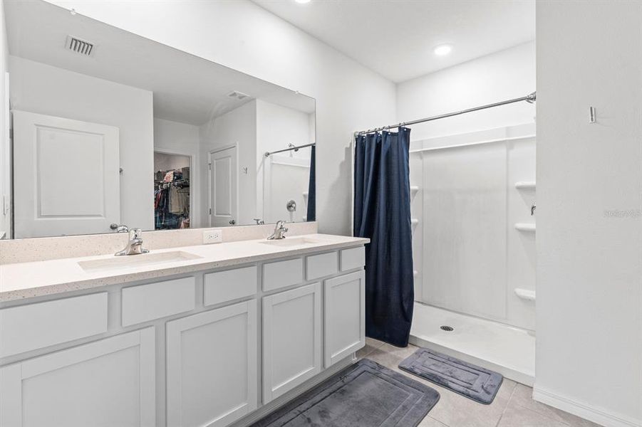 Furnished interior view inside a new home in Farm at Varrea, Plant City (Image 11). Furnished interior view inside a new home in Farm at Varrea, Plant City (Image 11).