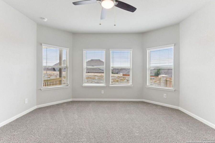 Spacious, unfurnished interior of a new home in Remington Ranch, San Antonio (Image 26). Spacious, unfurnished interior of a new home in Remington Ranch, San Antonio (Image 26).