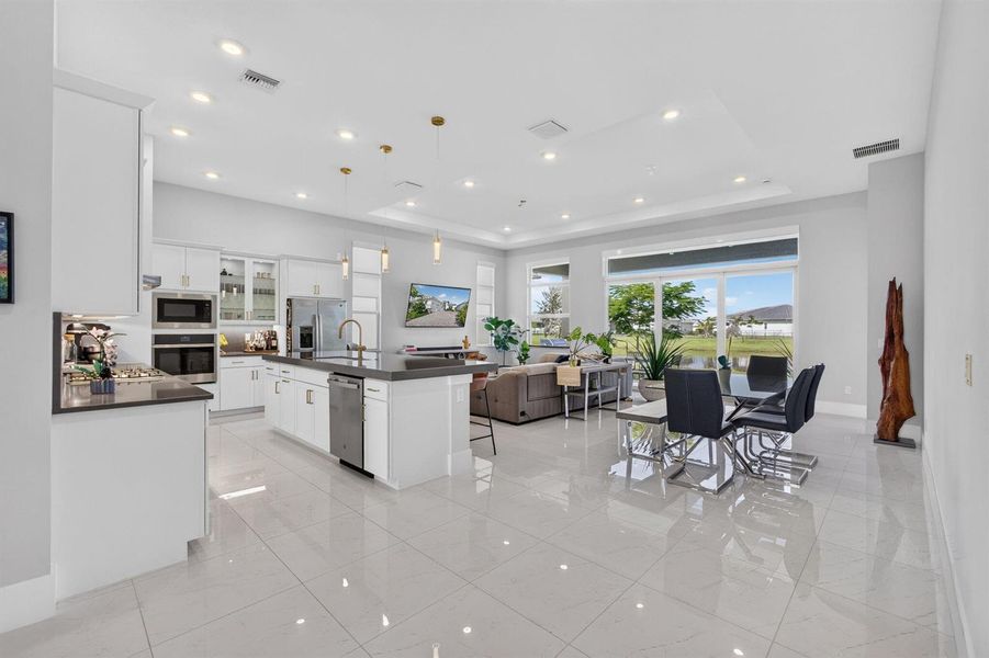 Kitchen/Great Room Kitchen/Great Room