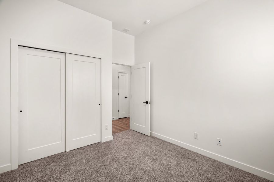 Representative unfurnished interior of a home built from the Pine Valley by LEH. Homes in Tierra Del Este 91, El Paso (Image 35). Representative unfurnished interior of a home built from the Pine Valley by LEH. Homes in Tierra Del Este 91, El Paso (Image 35).