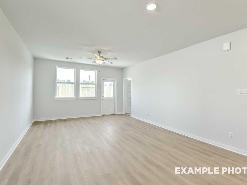 Spacious, unfurnished interior of a new home in Robins Landing, Houston (Image 14). Spacious, unfurnished interior of a new home in Robins Landing, Houston (Image 14).