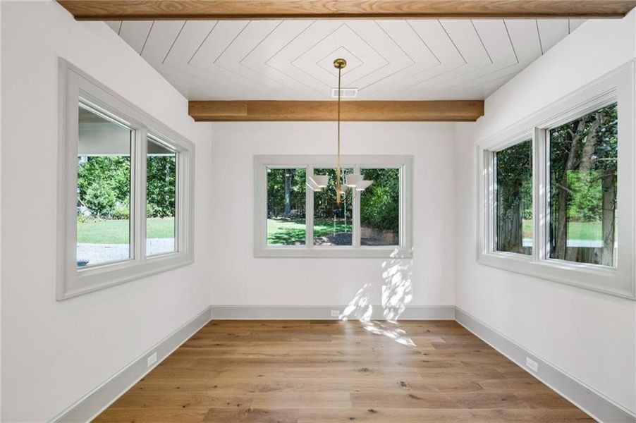 Spacious, unfurnished interior of a new home in , Atlanta (Image 28). Spacious, unfurnished interior of a new home in , Atlanta (Image 28).
