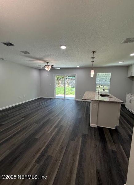 Image 16 of a home in . Image 16 of a home in .