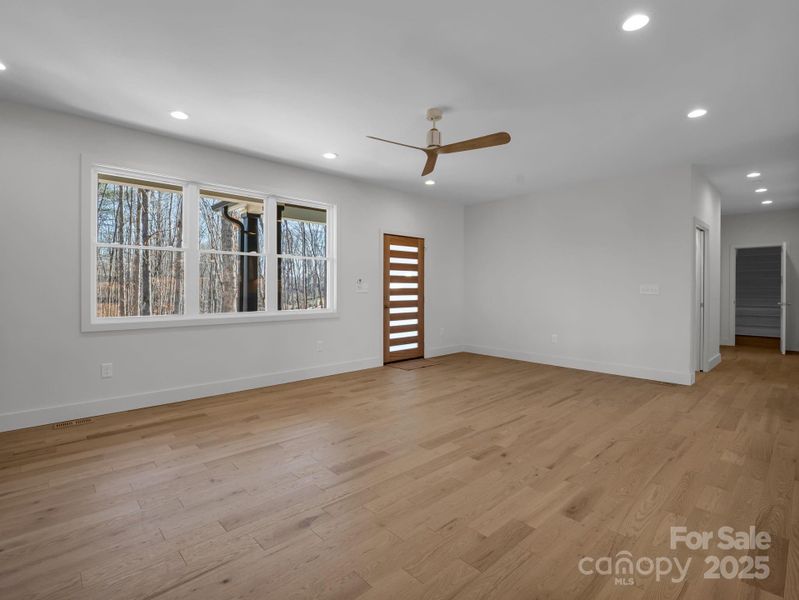 Spacious, unfurnished interior of a new home in , Morganton (Image 31). Spacious, unfurnished interior of a new home in , Morganton (Image 31).