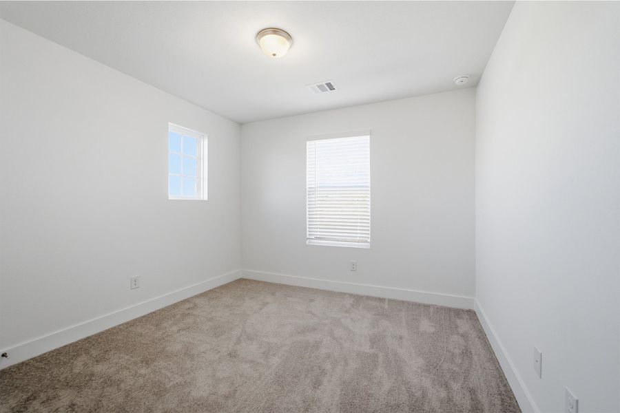 Representative unfurnished interior of a home built from the Alder by CastleRock Communities in Notting Hill, Converse (Image 32).