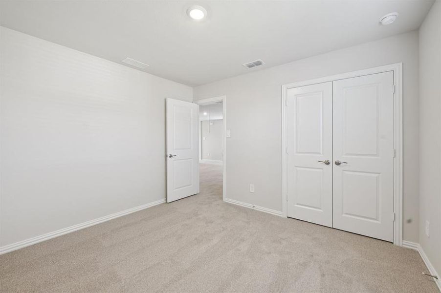 Photo is not of the actual home, but is an inspirational photo of builder’s model home and may depict options, furnishings, and/or decorator features that are not included.