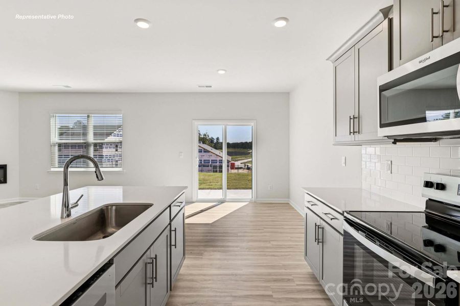 Furnished interior view inside a new home in Brandon Creek, Gastonia (Image 6). Furnished interior view inside a new home in Brandon Creek, Gastonia (Image 6).