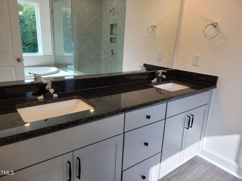 EF 31 Primary Bath Double Sinks 5-18 EF 31 Primary Bath Double Sinks 5-18