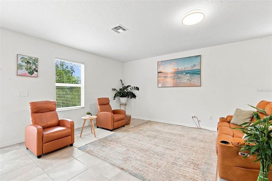 Furnished interior view inside a new home in Aurora at Lakewood Ranch, Bradenton (Image 51). Furnished interior view inside a new home in Aurora at Lakewood Ranch, Bradenton (Image 51).