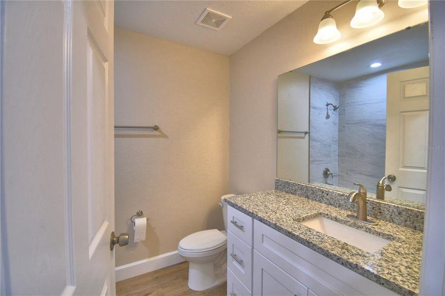 Furnished interior view inside a new home in , Lake Wales (Image 9).