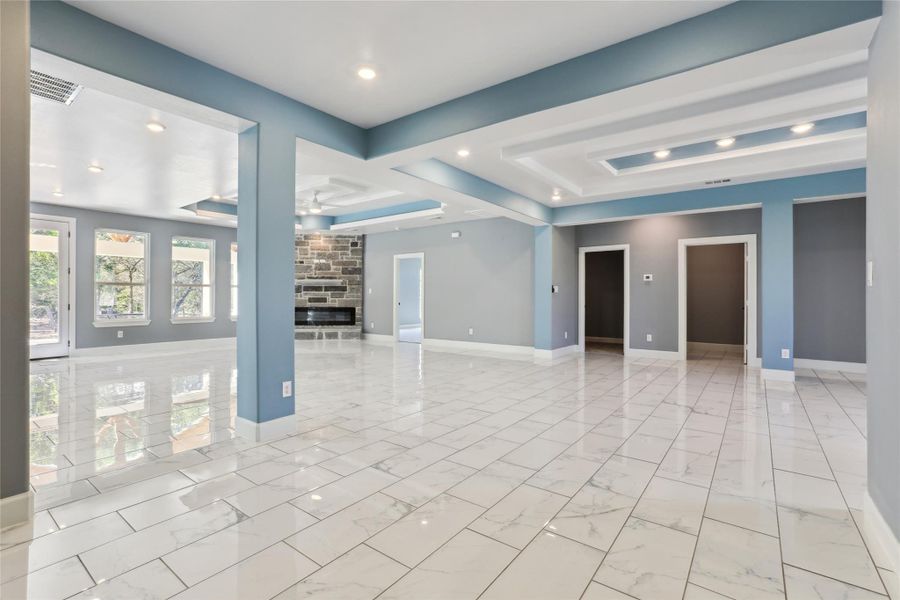 Spacious, unfurnished interior of a new home in , Cedar Creek (Image 24).