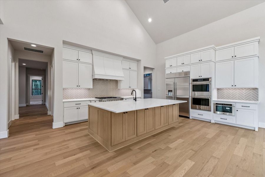 A true Chef's Kitchen! A true Chef's Kitchen!