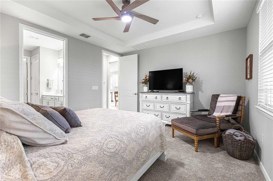 Furnished interior view inside a new home in Del Webb Stone Creek, Ocala (Image 27).