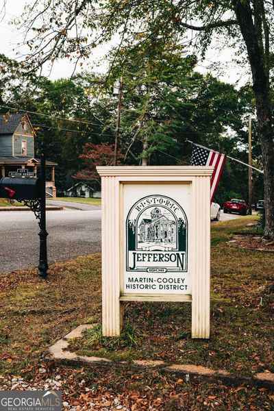 Front exterior of a new home in Mallard’s Landing, Jefferson, GA, highlighting curb appeal (Image 36).