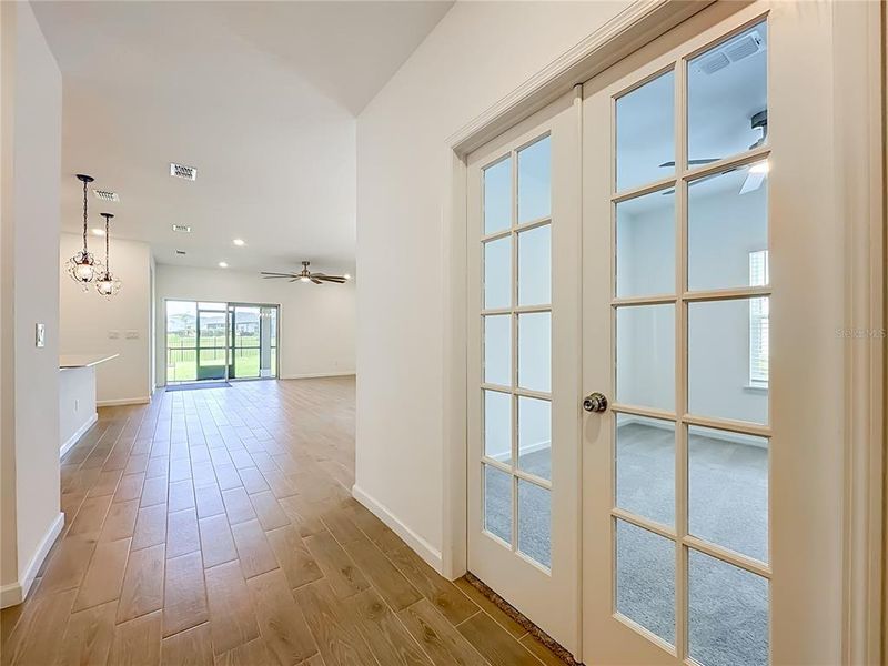Spacious, unfurnished interior of a new home in , Green Cove Springs (Image 19). Spacious, unfurnished interior of a new home in , Green Cove Springs (Image 19).