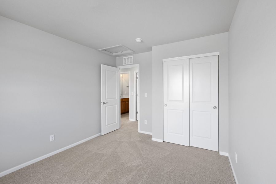 Spacious, unfurnished interior of a new home in The Legacy Collection at Talon Pointe, Thornton (Image 14). Spacious, unfurnished interior of a new home in The Legacy Collection at Talon Pointe, Thornton (Image 14).