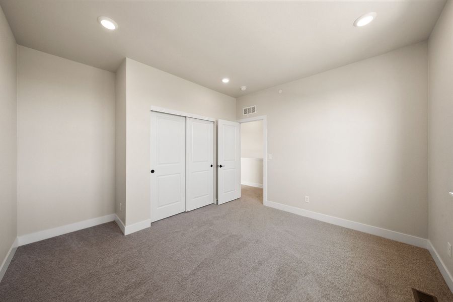 Spacious, unfurnished interior of a new home in Berkeley Villas, Denver (Image 33). Spacious, unfurnished interior of a new home in Berkeley Villas, Denver (Image 33).