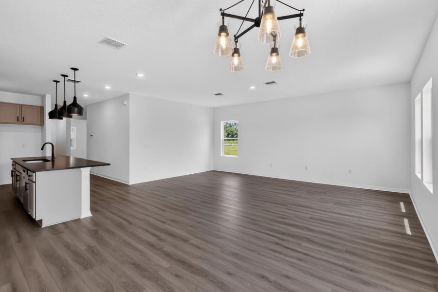 Spacious, unfurnished interior of a new home in Tyson Reserve, St. Cloud (Image 14). Spacious, unfurnished interior of a new home in Tyson Reserve, St. Cloud (Image 14).