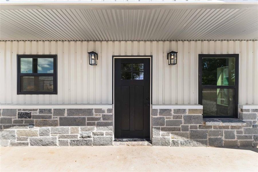 Doorway to property Doorway to property