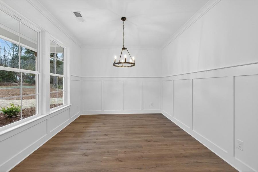 Spacious, unfurnished interior of a new home in , Statham (Image 24).