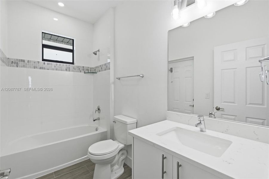 Furnished interior view inside a new home in , Cape Coral (Image 9). Furnished interior view inside a new home in , Cape Coral (Image 9).