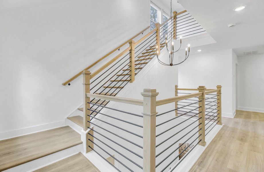 Spacious, unfurnished interior of a new home in , Summerville (Image 32).