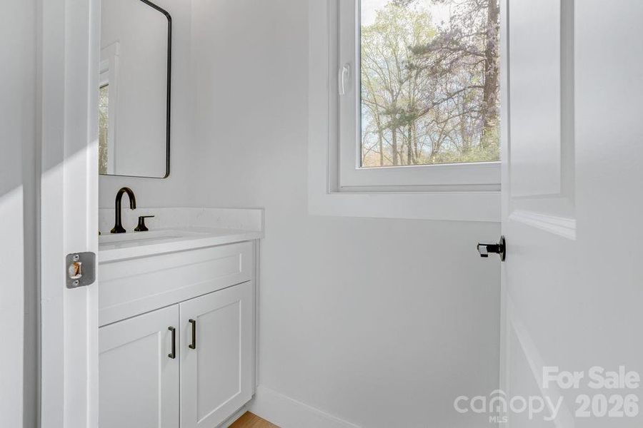 Image 27 of a home in .