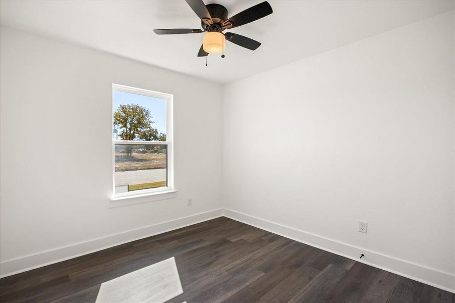 Spacious, unfurnished interior of a new home in , Tolar (Image 24). Spacious, unfurnished interior of a new home in , Tolar (Image 24).