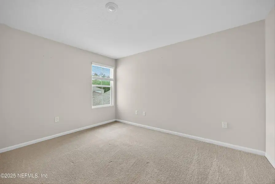 Spacious, unfurnished interior of a new home in , St. Augustine (Image 14).
