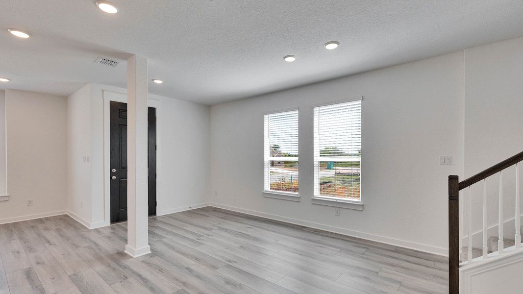 Furnished interior view inside a new home in Creeks Crossing, Elgin (Image 12).